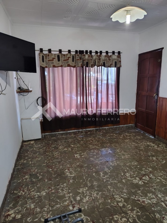  CASA CON LOCAL COMERCIAL - EXCELENTE UBICACION EN GENERAL ALVEAR