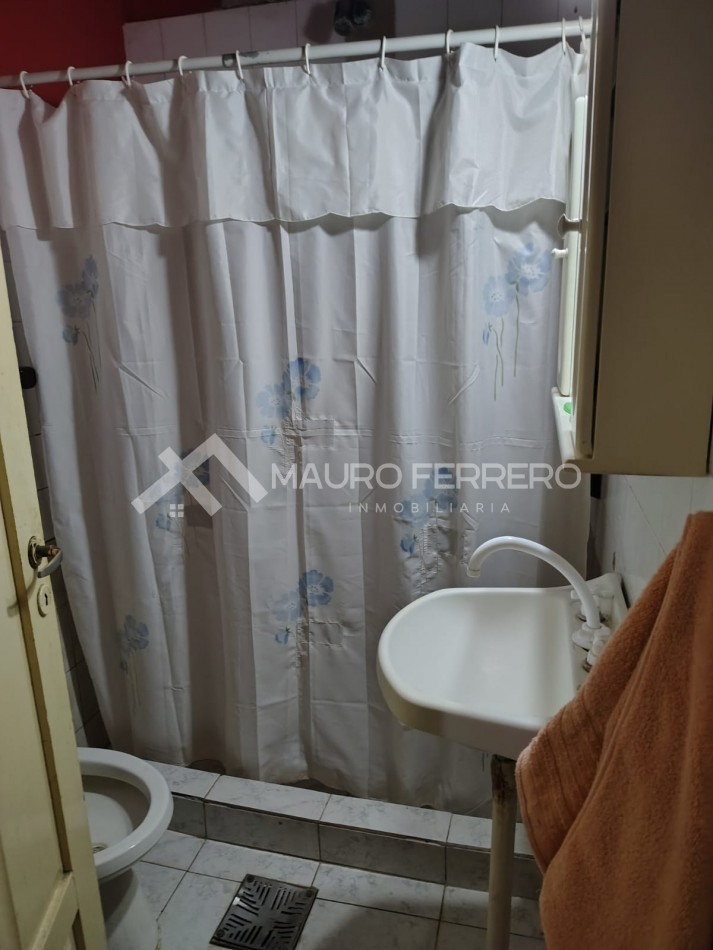  CASA CON LOCAL COMERCIAL - EXCELENTE UBICACION EN GENERAL ALVEAR